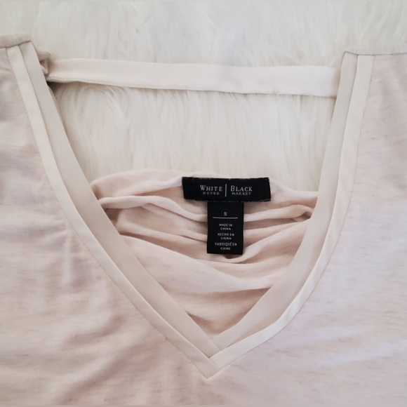 White House Black Market Cream Cap Sleeve Top V-neck With Draped Back Size S - Picture 4 of 6